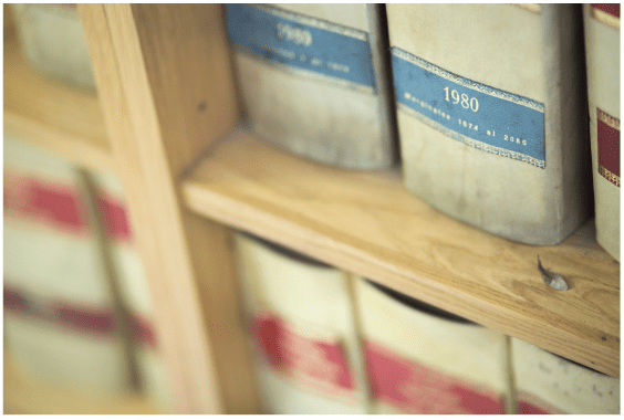 What Does a Personal Injury Lawyer Do, law, books